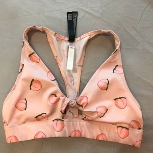Peach 🍑 pink sports bra